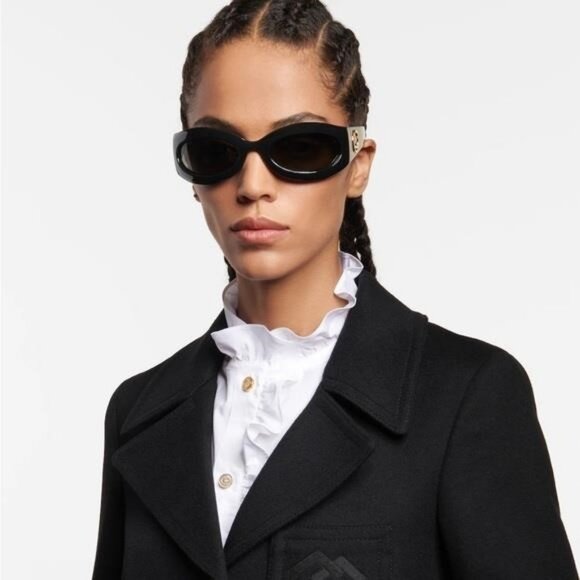 New Authentic GUCCI GG1247s 001 Black/Gold Oval sunglasses